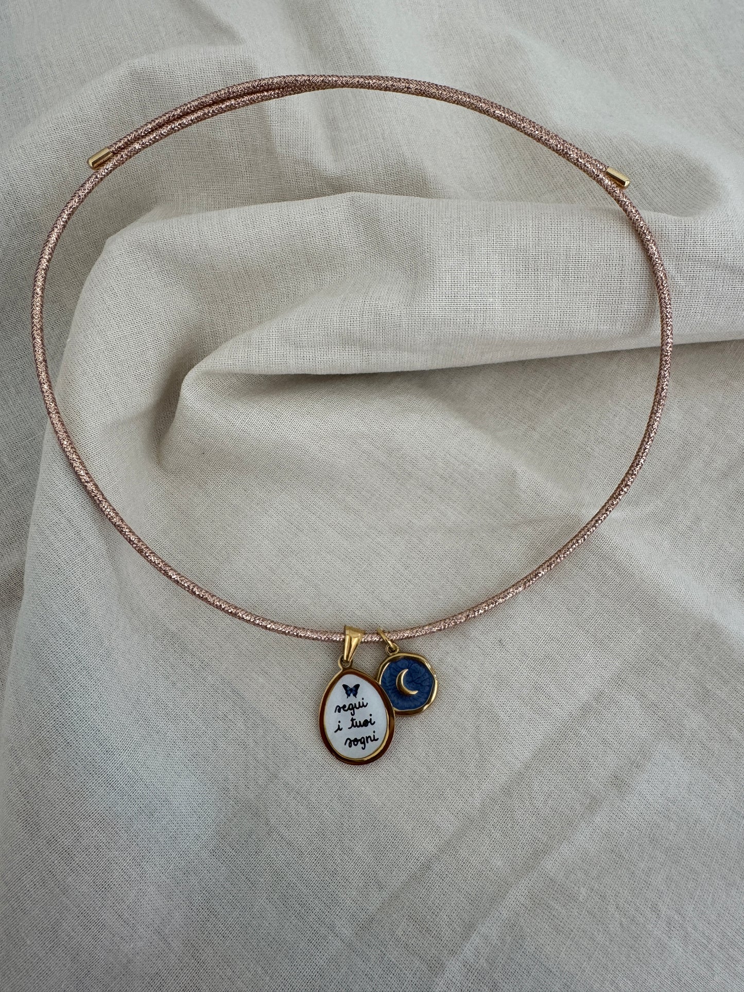 Collana magnetica